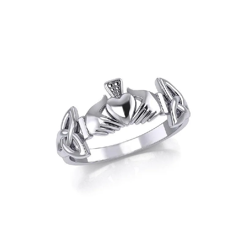 Irish Claddagh and Celtic Knotwork Silver Ring TR557