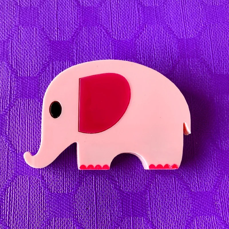 ELEPHANT Acrylic Brooch 🐘🐘