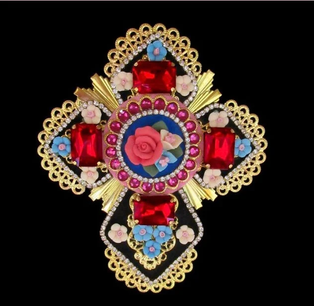 Glory Brooch