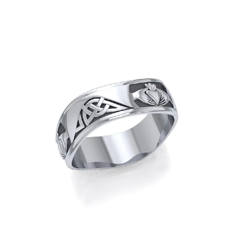 The love that never fades ~ Celtic Knotwork Claddagh Sterling Silver Ring TR2923