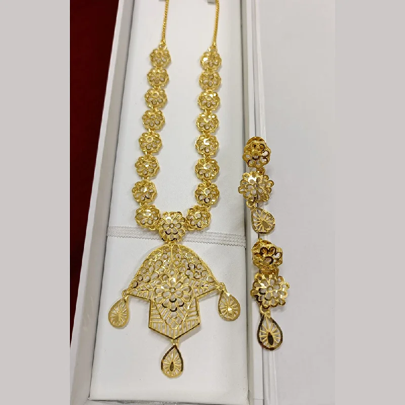 Pari Art Jewellery Forming Necklace Set